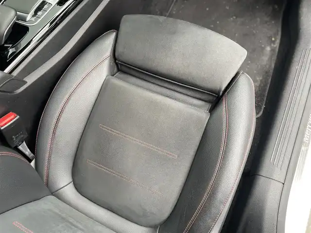 メルセデス・ベンツ Ｍ・ベンツ Ａ２００ｄ AMGライン 千葉県 2019(令1)年 3.7万km デジタルホワイト オプション/レーダーセーフティパッケージ/-アクティブディスタンスアシストディストロニック /-アクティブブレーキアシスト/-PRE SAFE/-アクティブブラインドスポットアシスト/-アクティブレーンキーピングアシスト/-アクティブステアリングアシスト/ナビゲーションパッケージ/AMGライン/-AMGスタイリングパッケージ/-ロゴ付きキャリパー/-ステンレスペダル/-本革スポーツステアリング/-レザーDINAMICAシート/-18インチアルミホイール/-マルチビームLEDヘッドライト/-アダプティブハイビームアシストプラス/主要装備/バックカメラ/ETC2.0/パドルシフト/パワーシート/シートヒーター/ドライブレコーダー/社外AWスタッドレスあり