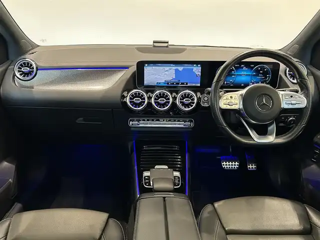 メルセデス・ベンツ Ｂ２００ｄ AMGライン 福岡県 2020(令2)年 4.7万km コスモスブラック ＡＭＧレザーエクスクルーシブＰＫＧ　/パラノミックスライディングルーフ　/レーダーセーフティーＰＫＧ　/ナビゲーションＰＫＧ　/黒革　/純正ナビ／フルセグ　/パワーシート　/シートヒーター　/アンビエントライト