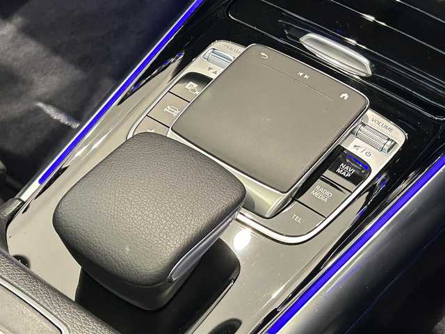 メルセデス・ベンツ Ｂ２００ｄ AMGライン 福岡県 2020(令2)年 4.7万km コスモスブラック ＡＭＧレザーエクスクルーシブＰＫＧ　/パラノミックスライディングルーフ　/レーダーセーフティーＰＫＧ　/ナビゲーションＰＫＧ　/黒革　/純正ナビ／フルセグ　/パワーシート　/シートヒーター　/アンビエントライト