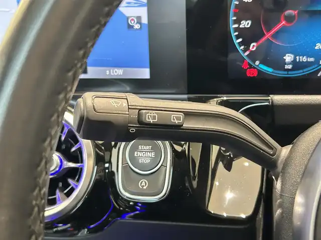 メルセデス・ベンツ Ｂ２００ｄ AMGライン 福岡県 2020(令2)年 4.7万km コスモスブラック ＡＭＧレザーエクスクルーシブＰＫＧ　/パラノミックスライディングルーフ　/レーダーセーフティーＰＫＧ　/ナビゲーションＰＫＧ　/黒革　/純正ナビ／フルセグ　/パワーシート　/シートヒーター　/アンビエントライト