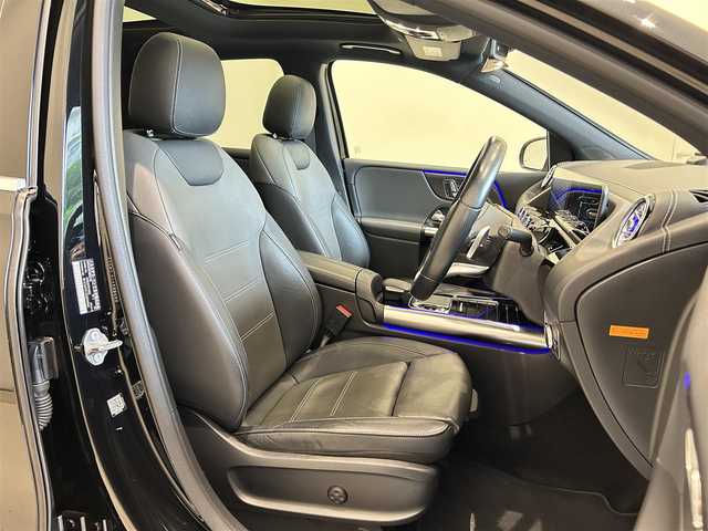 メルセデス・ベンツ Ｂ２００ｄ AMGライン 福岡県 2020(令2)年 4.7万km コスモスブラック ＡＭＧレザーエクスクルーシブＰＫＧ　/パラノミックスライディングルーフ　/レーダーセーフティーＰＫＧ　/ナビゲーションＰＫＧ　/黒革　/純正ナビ／フルセグ　/パワーシート　/シートヒーター　/アンビエントライト