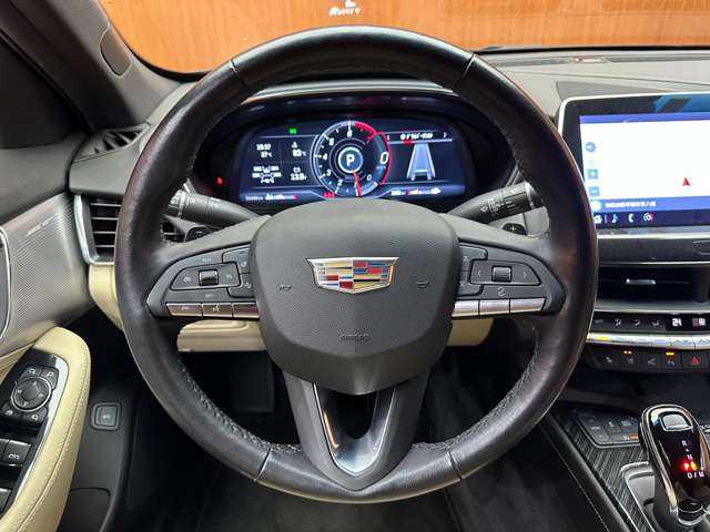 キャデラック ＣＴ５ プラチナム 千葉県 2022(令4)年 6万km 黒 ＨＵＤ　/純正ナビ　/３６０°カメラ　/ＡＣＣ　/レザーシート　/シートヒーター　/ベンチレーター　/パワーシート　/ＬＥＤヘッドライト　/オートライト/パーキングアシスト　/デジタルインナーミラー　/ＥＴＣ