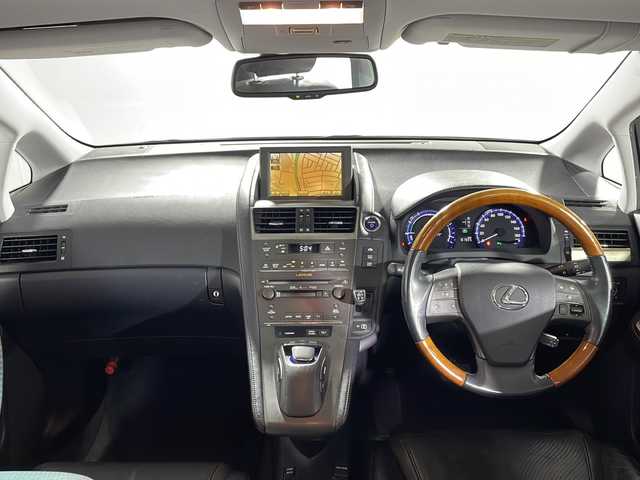レクサス ＨＳ 250h バージョンI 沖縄県 2009(平21)年 8.2万km ブラックオパールマイカ 禁煙車/純正ナビ/Ｂｌｕｅｔｏｏｔｈ／ＣＤ／ＤＶＤ／フルセグＴＶ/AUX/バックカメラ/フロントカメラ/黒レザーシート/前席パワーシート/シートクーラー/シートヒーター/オートライト/横滑り防止装置/カーテンエアバック/HIDヘッドライト/プラズマlクラスター/ウッドコンビステアリング/スマートキー