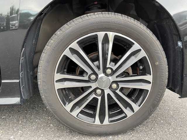 ダイハツ タント カスタム RS SA 東京都 2014(平26)年 5.2万km ブラックマイカメタリック (株)IDOMが運営する【じしゃロン昭島店】の自社ローン専用車両になりますこちらは現金またはオートローンご利用時の価格です。自社ローンご希望の方は別途その旨お申付け下さい/衝突軽減ブレーキ/ETC/スマートキー/プッシュスタート/両側パワースライドドア/Autoライト/LEDヘッドライト/革巻きステアリング/純正フロアマット/純正アルミホイール