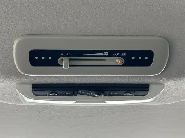 日産 セレナ S 兵庫県 2018(平30)年 6.5万km ホワイト 社外ディスプレイオーディオ/Bluetooth/全周囲カメラ/片側パワースライドドア/ステアリングリモコン/オートライト/ヘッドライトレベライザー/スマートキー/純正フロアマット/ドアバイザー