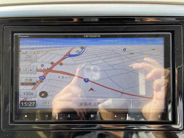 ホンダ オデッセイ G 新潟県 2014(平26)年 17.2万km ホワイトオーキッドパール 社外SDナビ/(BT/AM/FM/CD/フルセグTV)/レザーシート/スタッドレスタイヤ/片側パワースライドドア/フリップダウンモニター/オットマン/クルーズコントロール/ABS/横滑り防止装置/盗難防止装置/純正フロアマット