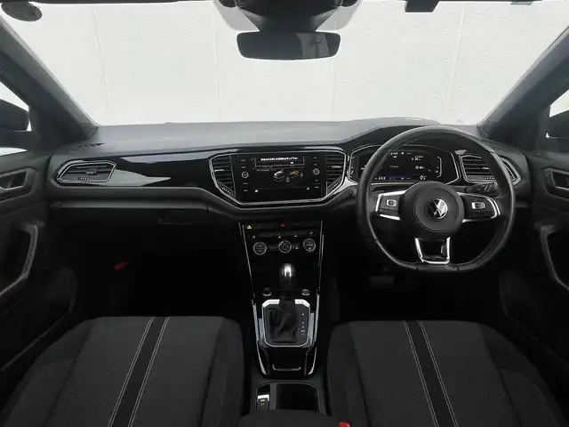 フォルクスワーゲン ＶＷ Ｔ－ロック TDI スポーツ 東京都 2022(令4)年 1.9万km 黒 純正ナビ/バックカメラ/アダプティブクルーズコントロール/純正18インチアルミホイール/レーンキープアシスト/ブラインドスポットモニター/ETC2.0/LEDヘッドライト/ワンセグTV/apple car play/android Auto
