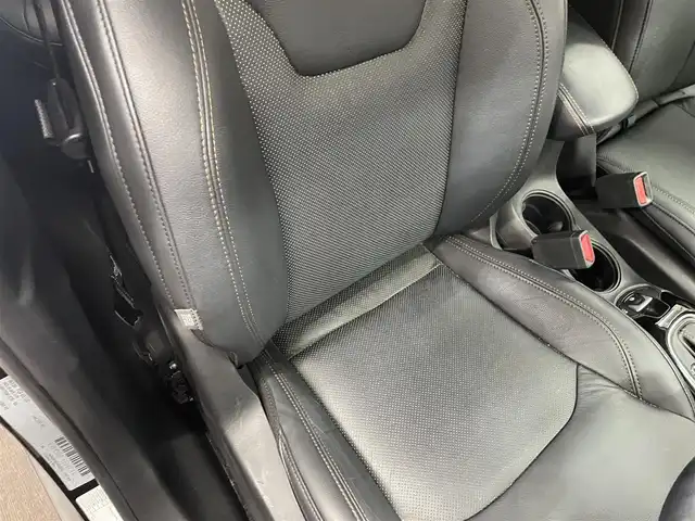 クライスラー・ジープ ジープ コンパス リミテッド 群馬県 2018(平30)年 5万km 黒 ワンオーナー/CarPlay/バックカメラ/フルセグTV/ドライブレコーダー/シートヒーター/スマートキー/黒革シート/ACC/ETC/18インチAW/フロアマット/HIDライト/純正ナビ