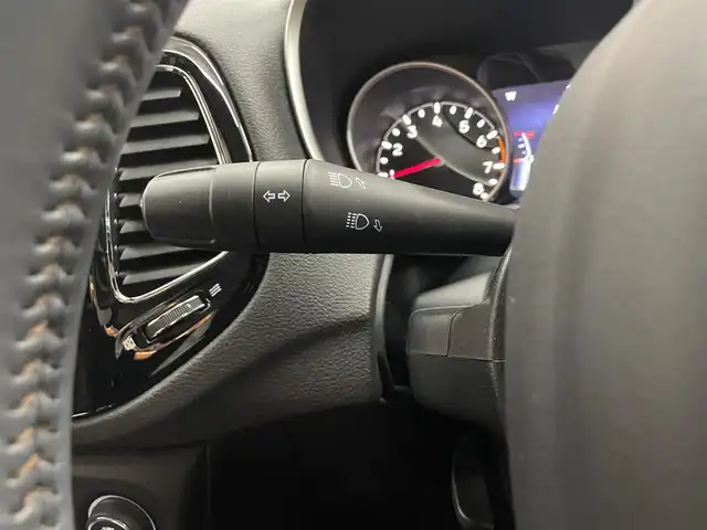 クライスラー・ジープ ジープ コンパス リミテッド 群馬県 2018(平30)年 5万km 黒 ワンオーナー/CarPlay/バックカメラ/フルセグTV/ドライブレコーダー/シートヒーター/スマートキー/黒革シート/ACC/ETC/18インチAW/フロアマット/HIDライト/純正ナビ