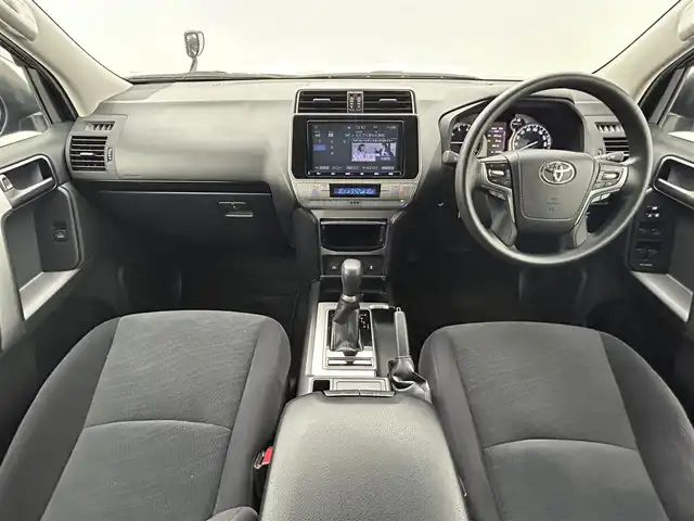 トヨタ ランドクルーザー プラド TX 熊本県 2022(令4)年 3.2万km ブラック ワンオーナー　/純正9インチナビ（ＣＤ・ＤＶＤ・フルセグ・ＢＴ）/バックカメラ　/前後ドライブレコーダー　/ビルトインＥＴＣ　/前後クリアランスソナー　/レーダークルーズコントロール　/純正前後エアロ　/純正フロアマット/純正17インチAW/ヘッドライトウォッシャー/オートライト/オートマチックハイビーム/LEDヘッドライト/スマートキー/プッシュスタート/保証書　/取扱説明書