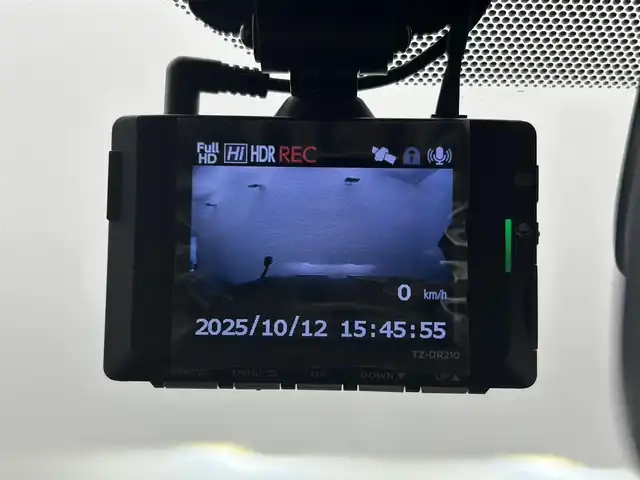 トヨタ ランドクルーザー プラド TX 熊本県 2022(令4)年 3.2万km ブラック ワンオーナー　/純正9インチナビ（ＣＤ・ＤＶＤ・フルセグ・ＢＴ）/バックカメラ　/前後ドライブレコーダー　/ビルトインＥＴＣ　/前後クリアランスソナー　/レーダークルーズコントロール　/純正前後エアロ　/純正フロアマット/純正17インチAW/ヘッドライトウォッシャー/オートライト/オートマチックハイビーム/LEDヘッドライト/スマートキー/プッシュスタート/保証書　/取扱説明書