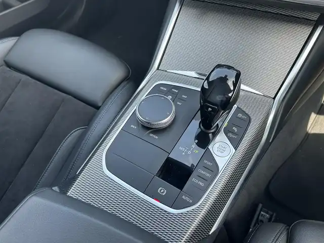 ＢＭＷ ３２０ｄ xDrive ツーリング Mスポーツ 滋賀県 2019(令1)年 4.4万km 黒 ・ハーフレザーシート/・メモリ付きパワーシート/パーキングアシストプラス/コンフォートパッケージ/・シートヒーター/・オートマチックトランク/アドバンスドアクティブセーフティパッケージ/・ヘッドアップディスプレイ/・ACC/純正HDDナビ/・USB/・アンビエントライト