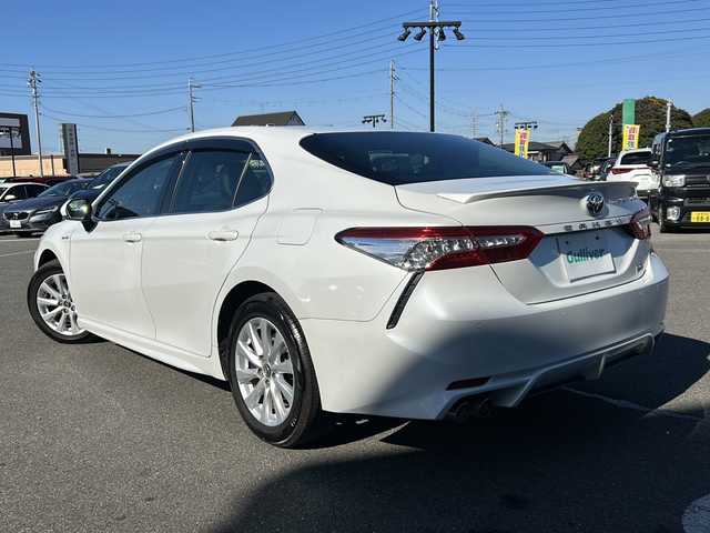 トヨタ カムリ WS 岐阜県 2019(平31)年 4.6万km プラチナホワイトパールマイカ 登録時走行距離45835km/純正８型ナビ/フルセグＴＶ/バックカメラ/クルーズコントロール/ドライブレコーダー/前後コーナーセンサー/レーンキープアシスト/ハーフレザーシート/ビルトインＥＴＣ/ドアバイザー/ＬＥＤヘッドライト/オートライト/オートマチックハイビーム/フロントフォグランプ/プッシュスタート/スマートキー/スペアキー/純正アルミホイール/社外フロアマット/アイドリングストップ