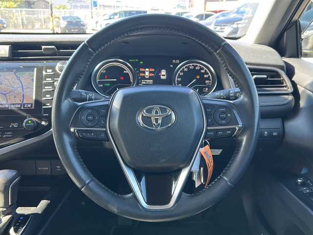 トヨタ カムリ WS 岐阜県 2019(平31)年 4.6万km プラチナホワイトパールマイカ 登録時走行距離45835km/純正８型ナビ/フルセグＴＶ/バックカメラ/クルーズコントロール/ドライブレコーダー/前後コーナーセンサー/レーンキープアシスト/ハーフレザーシート/ビルトインＥＴＣ/ドアバイザー/ＬＥＤヘッドライト/オートライト/オートマチックハイビーム/フロントフォグランプ/プッシュスタート/スマートキー/スペアキー/純正アルミホイール/社外フロアマット/アイドリングストップ