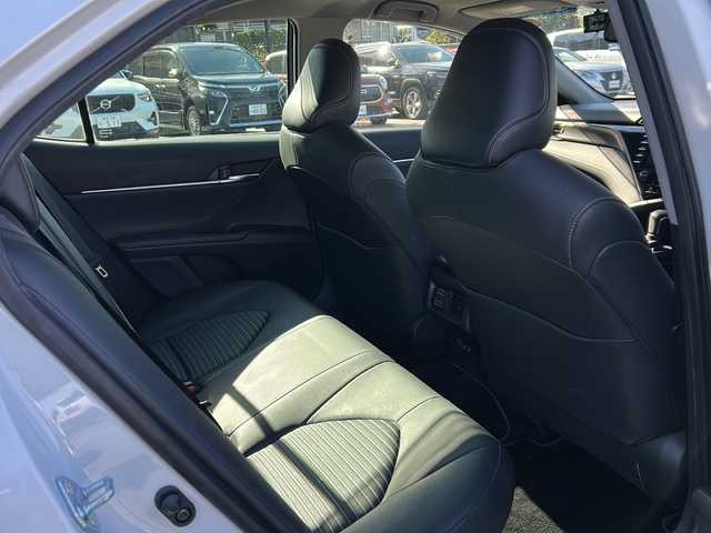 トヨタ カムリ WS 岐阜県 2019(平31)年 4.6万km プラチナホワイトパールマイカ 登録時走行距離45835km/純正８型ナビ/フルセグＴＶ/バックカメラ/クルーズコントロール/ドライブレコーダー/前後コーナーセンサー/レーンキープアシスト/ハーフレザーシート/ビルトインＥＴＣ/ドアバイザー/ＬＥＤヘッドライト/オートライト/オートマチックハイビーム/フロントフォグランプ/プッシュスタート/スマートキー/スペアキー/純正アルミホイール/社外フロアマット/アイドリングストップ