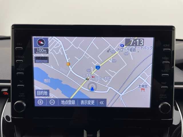 トヨタ カローラ クロス ハイブリッド Z 兵庫県 2022(令4)年 3.5万km プラチナホワイトパールマイカ 純正HDDナビ/（AM/FM/Bluetooth/フルセグTV）/バックカメラ/トヨタセーフティーセンス/コーナーセンサー（前後）/アダクティブクルーズコントロール/横滑り防止装置/レーンキープアシスト/衝突軽減システム/ハーフレザーシート/シートヒーター（前後）/D席パワーシート/LEDヘッドライト/オートライト/オートマチックハイビーム/ビルトインETC/ドライブレコーダー（前後）/純正18インチアルミホイール/純正フロアマット/スマートキー/スペアキー1本/ルーフレール
