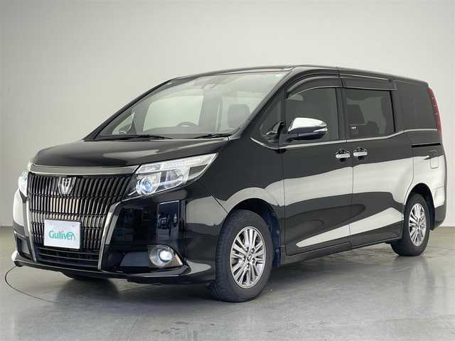 トヨタ エスクァイア Gi ブラックテーラード 愛知県 2016(平28)年 8.6万km ブラック 純正１０型ナビ　フルセグＴＶ　Ｂｌｕｅｔｏｏｔｈ　純正１２．１型後席モニター　シートヒーター　両側パワースライドドア　バックカメラ　レザーシート　衝突軽減　車線逸脱　クルコン　ＬＥＤオートライト　フォグランプ　保証書　取説　ワンオーナー　禁煙