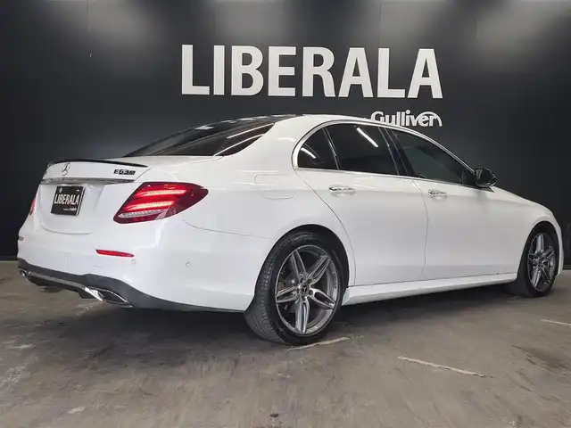 メルセデス・ベンツ Ｅ２２０ｄ アバンギャルド スポーツ 群馬県 2017(平29)年 7.6万km ポーラホワイト サンルーフ/ブルメスターサウンド/エアバランスパッケージ/純正HDDナビ/全方位カメラ/前後ドラレコ/19インチAW/フルセグTV/Bluetooth/レーダーセーフティパッケージ/スマートキー/黒革シート