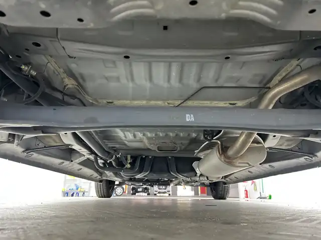ホンダ Ｎ ＢＯＸ スラッシュ G ターボ Lパッケージ 愛知県 2017(平29)年 6.8万km クリスタルブラックパール 禁煙車/純正7インチナビ/（CD/AM/FM/Bluetooth/ワンセグTV)/バックカメラ/クルーズコントロール/ETC/ドライブレコーダー/スマートキー/スペアキー有/純正フロアマット/パドルシフト/チップアップシート/LEDヘッドライト/横滑り防止装置