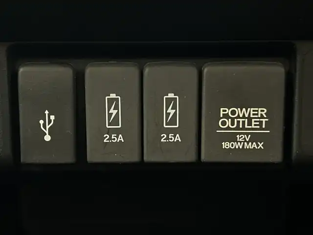 ホンダ Ｎ ＢＯＸ スラッシュ G ターボ Lパッケージ 愛知県 2017(平29)年 6.8万km クリスタルブラックパール 禁煙車/純正7インチナビ/（CD/AM/FM/Bluetooth/ワンセグTV)/バックカメラ/クルーズコントロール/ETC/ドライブレコーダー/スマートキー/スペアキー有/純正フロアマット/パドルシフト/チップアップシート/LEDヘッドライト/横滑り防止装置