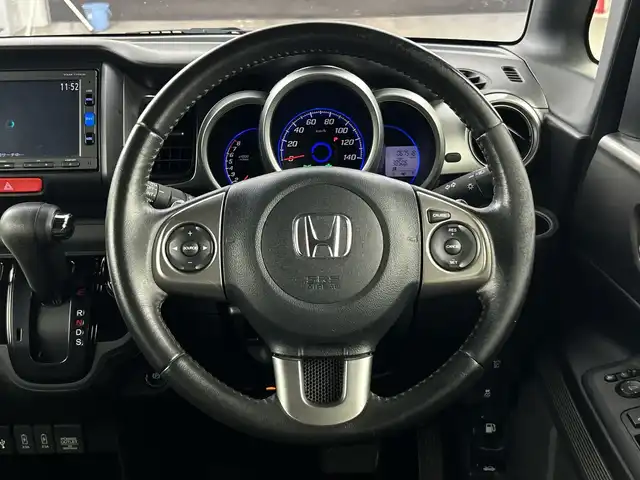 ホンダ Ｎ ＢＯＸ スラッシュ G ターボ Lパッケージ 愛知県 2017(平29)年 6.8万km クリスタルブラックパール 禁煙車/純正7インチナビ/（CD/AM/FM/Bluetooth/ワンセグTV)/バックカメラ/クルーズコントロール/ETC/ドライブレコーダー/スマートキー/スペアキー有/純正フロアマット/パドルシフト/チップアップシート/LEDヘッドライト/横滑り防止装置