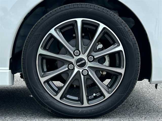 日産 デイズ HWS G ターボ プロパイロットED 滋賀県 2019(令1)年 0.9万km ホワイトパール ガソリン/2WD(FF)/CVT/ワンオーナー/パナソニック10インチフローティングナビ/(AM/FM/CD/DVD/Blu-ray/BT/iPod/USB/SD/フルセグTV）/アラウンドビューモニター/前後ドライブレコーダー/ETC/プロパイロット/コーナーセンサー/衝突軽減ブレーキ/横滑り防止装置/電格ウインカーミラー/電動サイドブレーキ/ブレーキホールド/革巻きステアリング/ステアリングスイッチ/オートライト/LEDヘッドライト/フロントフォグ/フルオートエアコン/プッシュスタート/純正フロアマット/純正ドアバイザー