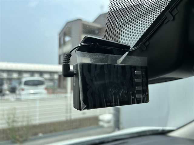 日産 デイズ HWS G ターボ プロパイロットED 滋賀県 2019(令1)年 0.9万km ホワイトパール ガソリン/2WD(FF)/CVT/ワンオーナー/パナソニック10インチフローティングナビ/(AM/FM/CD/DVD/Blu-ray/BT/iPod/USB/SD/フルセグTV）/アラウンドビューモニター/前後ドライブレコーダー/ETC/プロパイロット/コーナーセンサー/衝突軽減ブレーキ/横滑り防止装置/電格ウインカーミラー/電動サイドブレーキ/ブレーキホールド/革巻きステアリング/ステアリングスイッチ/オートライト/LEDヘッドライト/フロントフォグ/フルオートエアコン/プッシュスタート/純正フロアマット/純正ドアバイザー