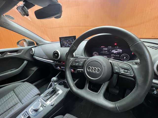 アウディ Ａ３ セダン 30TFSI スポーツ 千葉県 2020(令2)年 2万km ミトスブラックメタリック バーチャルコックピット /ACC /シートヒーター /パワーシート /純正ナビ /バックカメラ /コーナーセンサー /オートホールド /ドラレコ /ETC