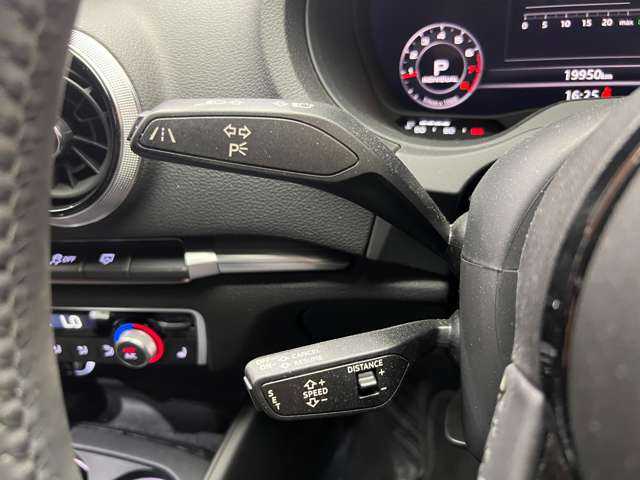 アウディ Ａ３ セダン 30TFSI スポーツ 千葉県 2020(令2)年 2万km ミトスブラックメタリック バーチャルコックピット /ACC /シートヒーター /パワーシート /純正ナビ /バックカメラ /コーナーセンサー /オートホールド /ドラレコ /ETC
