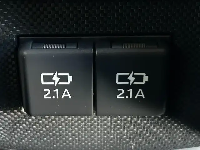 トヨタ ライズ Z 静岡県 2020(令2)年 4.5万km シャイニングホワイトパール ターボ車/スマートアシスト/純正９型ディスプレイオーディオ/全周囲カメラ/ビルトインＥＴＣ/ＢＴオーディオ/ＡＰＰＬＥＣＡＲＰＬＡＹ/フルセグ/シートヒーター/ＬＥＤヘッド/フォグライト/追従機能付きクルーズコントロール/オートハイビーム/純正１７ＡＷ