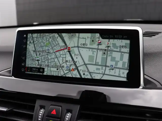 ＢＭＷ Ｘ１ xDrive 18d xライン 宮城県 2018(平30)年 6.7万km プラチナシルバー 純正HDDナビ/ハーフレザーシート/禁煙車/4WD/バックカメラ/アイドリングストップ/ウィンカーミラー/プッシュスタート/パワーバックドア/ETC/LIMスイッチ/インテリジェントセーフティー/パーキングアシスト/フォグランプ/シートヒーター/純正18インチAW/LEDヘッドライト/ルーフレール/ダウンヒルアシスト