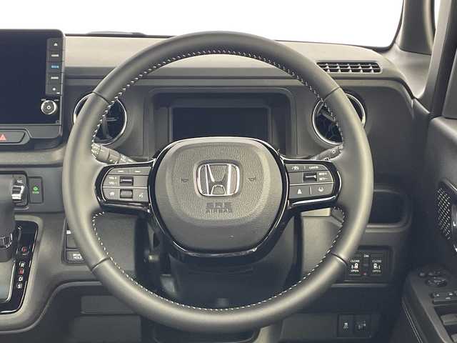 ホンダ Ｎ ＢＯＸ カスタム コーディネートスタイル 新潟県 2025(令7)年 0.1千km パールⅡ 4WD/9インチ純正メモリナビ【LXU-242NBi】/フルセグTV/Bluetooth/AppleCarPlay/AndroidAuto/ホンダセンシング/・衝突被害軽減ブレーキ/・先行車発進お知らせ機能/・歩行者事故低減ステアリング/・路外逸脱抑制機能/・標識認識機能/・渋滞追従機能付アダプティブクルーズコントロール/・車線維持支援システム/・誤発進抑制機能/・後方誤発進抑制機能/・近距離衝突軽減ブレーキ/・急アクセル抑制機能/・パーキングセンサーシステム/・オートハイビーム/両側パワースライドドア/ハーフレザーシート/前席シートヒーター/バックモニター/レザーステアリング/ステアリングスイッチ/禁煙車