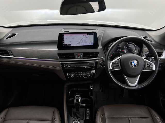 ＢＭＷ Ｘ１ xDrive 18d xライン 茨城県 2021(令3)年 4.6万km パール 純正ナビ　バックカメラ　ＥＴＣ　ドラレコ　ＬＥＤライト　追従クルコン　パワーシート　レザーシート　シートヒーター　衝突被害軽減ブレーキ　横滑り防止装置　純正１８インチアルホイール　コーナーセンサー