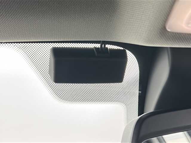 ＢＭＷ Ｘ１ xDrive 18d xライン 茨城県 2021(令3)年 4.6万km パール 純正ナビ　バックカメラ　ＥＴＣ　ドラレコ　ＬＥＤライト　追従クルコン　パワーシート　レザーシート　シートヒーター　衝突被害軽減ブレーキ　横滑り防止装置　純正１８インチアルホイール　コーナーセンサー