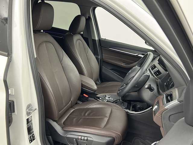 ＢＭＷ Ｘ１ xDrive 18d xライン 茨城県 2021(令3)年 4.6万km パール 純正ナビ　バックカメラ　ＥＴＣ　ドラレコ　ＬＥＤライト　追従クルコン　パワーシート　レザーシート　シートヒーター　衝突被害軽減ブレーキ　横滑り防止装置　純正１８インチアルホイール　コーナーセンサー