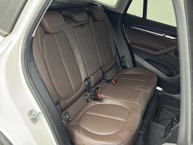 ＢＭＷ Ｘ１ xDrive 18d xライン 茨城県 2021(令3)年 4.6万km パール 純正ナビ　バックカメラ　ＥＴＣ　ドラレコ　ＬＥＤライト　追従クルコン　パワーシート　レザーシート　シートヒーター　衝突被害軽減ブレーキ　横滑り防止装置　純正１８インチアルホイール　コーナーセンサー