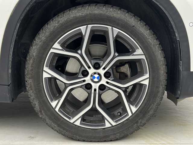 ＢＭＷ Ｘ１ xDrive 18d xライン 茨城県 2021(令3)年 4.6万km パール 純正ナビ　バックカメラ　ＥＴＣ　ドラレコ　ＬＥＤライト　追従クルコン　パワーシート　レザーシート　シートヒーター　衝突被害軽減ブレーキ　横滑り防止装置　純正１８インチアルホイール　コーナーセンサー