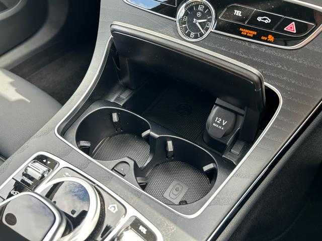 メルセデス・ベンツ Ｃ２２０ｄ アバンギャルド　AMGライン 埼玉県 2019(平31)年 5.2万km 黒 黒革シート/純正HDDナビ/（Bluetooth/USB/フルセグ）/レザーエクスクルーシブＰＫＧ/レーダーセーフティＰＫＧ/ブルメスターサウンド/ａｐｐｌｅｃａｒｐｌａｙ/バックカメラ/ブラインドスポットモニター/ＥＴＣ