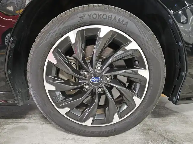 スバル レヴォーグ 1．8GT EX 宮崎県 2021(令3)年 7.6万km クリスタルブラックシリカ 〇純正11.6センターインフォメーションディスプレイ/〇フルセグTV/〇バックカメラ/〇マルチビューモニター/〇ブラインドスポットモニター/〇ビルトインETC/〇全車速追従機能付クルーズコントロール/〇アイサイトコアテクノロジー/〇アイサイトXテクノロジー/〇アイサイトセイフティプラス/〇ターボ/〇LEDヘッドランプ/〇LEDフロントフォグランプ/〇革巻きステアリングホイール/〇パドルシフト/〇ブラックトリコットコンビシート/〇社外デジタルインナーミラー/〇純正17インチアルミホイール/〇キーレスアクセス/プッシュスタート/〇禁煙車