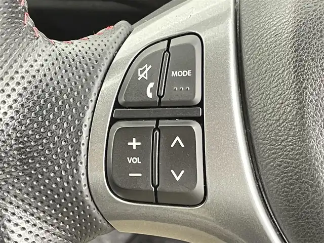 スズキ アルト ワークス 千葉県 2019(令1)年 1.4万km ブリスクブルーM 禁煙車/5MT/社外7インチナビ/・AVIC-RZ99/・フルセグTV/BT/CD/DVD/MSV/バックカメラ/HIDヘッドライト/オートライト/柿本マフラー/純正15インチアルミホイール/スマートキー/スペアキー