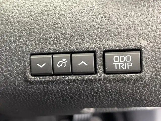 トヨタ クラウン Z 栃木県 2024(令6)年 0.4万km プレシャスホワイトパール 純正ナビ/(フルセグTV・Bluetooth・USB・HDMI)/ガラスルーフ/全方位カメラ/トヨタセーフティセンス/ ・衝突軽減システム/ ・レーンキープアシスト/ ・オートクルーズコントロール/ ・オートハイビーム/前後コーナーセンサー/ブラインドスポットモニター/ヘッドアップディスプレイ/本革シート/ステアリングヒーター/全席シートヒーター・シートクーラー/前席パワーシート(メモリ機能)/電動リアゲート/置くだけ充電/前後ドライブレコーダー/パドルシフト/純正アルミホイール/純正フロアマット/パーキングアシスト/ドアバイザー
