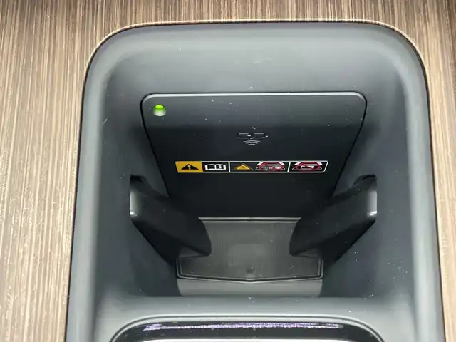トヨタ クラウン Z 栃木県 2024(令6)年 0.4万km プレシャスホワイトパール 純正ナビ/(フルセグTV・Bluetooth・USB・HDMI)/ガラスルーフ/全方位カメラ/トヨタセーフティセンス/ ・衝突軽減システム/ ・レーンキープアシスト/ ・オートクルーズコントロール/ ・オートハイビーム/前後コーナーセンサー/ブラインドスポットモニター/ヘッドアップディスプレイ/本革シート/ステアリングヒーター/全席シートヒーター・シートクーラー/前席パワーシート(メモリ機能)/電動リアゲート/置くだけ充電/前後ドライブレコーダー/パドルシフト/純正アルミホイール/純正フロアマット/パーキングアシスト/ドアバイザー
