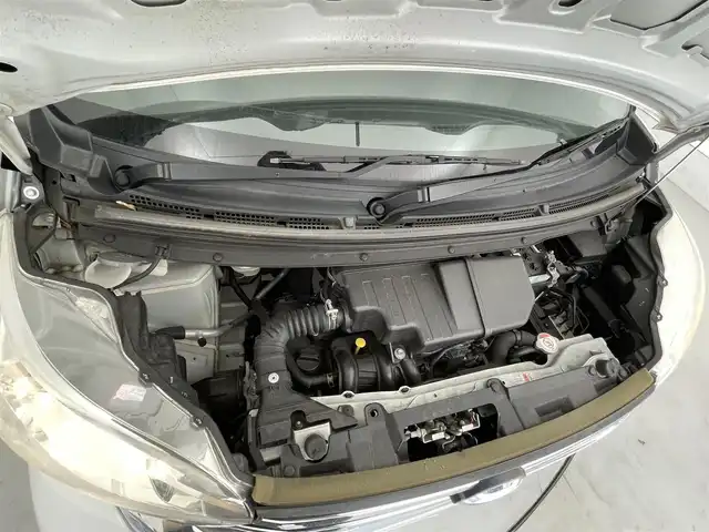 日産 デイズ ルークス X Vセレクション 滋賀県 2017(平29)年 7.2万km ホワイトパール 社外ナビ/（AM/FM/CD/DVD/SD/Bluetooth/USB/フルセグTV）/横滑り防止/アイドリングストップ/電格ミラー/ドライブレコーダー前（SD無し）/ETC/衝突軽減ブレーキ/純正アルミホイール/純正フロアマット/プッシュスタート/保証書/取扱説明書/スペアキー×１