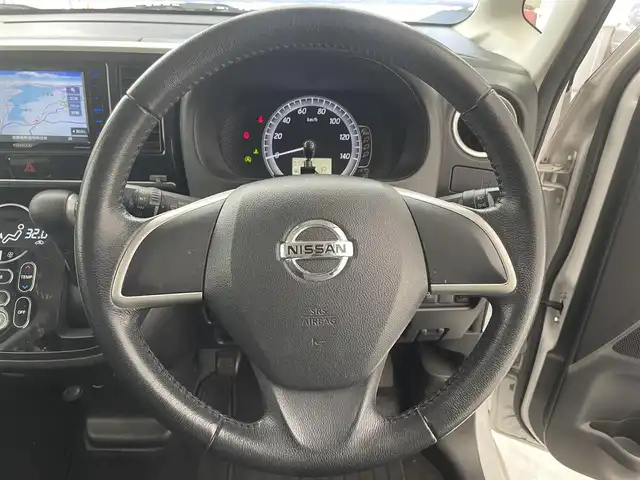 日産 デイズ ルークス X Vセレクション 滋賀県 2017(平29)年 7.2万km ホワイトパール 社外ナビ/（AM/FM/CD/DVD/SD/Bluetooth/USB/フルセグTV）/横滑り防止/アイドリングストップ/電格ミラー/ドライブレコーダー前（SD無し）/ETC/衝突軽減ブレーキ/純正アルミホイール/純正フロアマット/プッシュスタート/保証書/取扱説明書/スペアキー×１