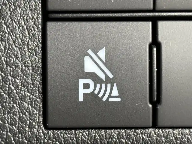 ダイハツ ムーヴ キャンバス セオリー G 山口県 2023(令5)年 1.4万km ブラックマイカメタリック 純正ナビ／フルセグＴＶ　/バックカメラ　/ホッとカップホルダー　/ドライブレコーダー　/コーナーセンサー　/衝突被害軽減ブレーキ　/アイドリングストップ　/両側電動スライドドア　/シートヒーター　/ＬＥＤヘッドライト