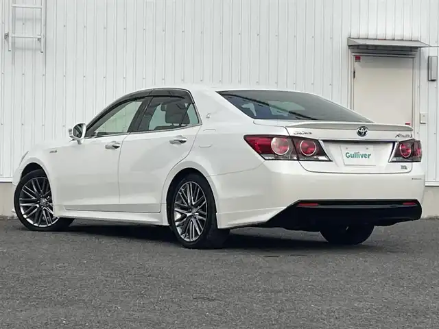 トヨタ クラウン ハイブリッド アスリートS 熊本県 2016(平28)年 7.4万km ホワイトパールクリスタルシャイン ・純正SDナビ/AM/FM/Bluetooth/CD/SD/USB/フルセグTV/・クルーズコントロール/・バックカメラ/・前後ドライブレコーダー/・SPORT・NORMAL・ECO・SNOWモード/・EVモード/・D/N席パワーシート/・シートヒーター/・シートエアコン/・電動格納ウィンカーミラー/・ハンドルヒーター/・ステアリングスイッチ/・革巻きステアリング/・ETC/・オートライト/・LEDヘッドライト/・ドアバイザー/・純正アルミホイール/・純正フロアマット/・プッシュスタート/・スマートキー