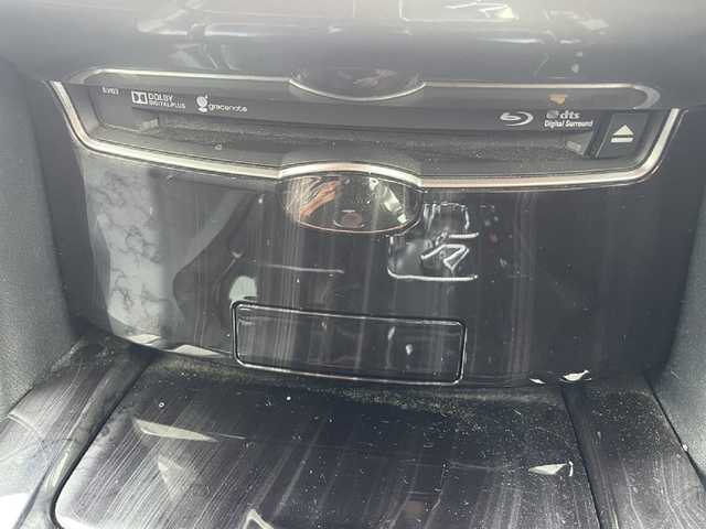 トヨタ クラウン ハイブリッド アスリートS 熊本県 2016(平28)年 7.4万km ホワイトパールクリスタルシャイン ・純正SDナビ/AM/FM/Bluetooth/CD/SD/USB/フルセグTV/・クルーズコントロール/・バックカメラ/・前後ドライブレコーダー/・SPORT・NORMAL・ECO・SNOWモード/・EVモード/・D/N席パワーシート/・シートヒーター/・シートエアコン/・電動格納ウィンカーミラー/・ハンドルヒーター/・ステアリングスイッチ/・革巻きステアリング/・ETC/・オートライト/・LEDヘッドライト/・ドアバイザー/・純正アルミホイール/・純正フロアマット/・プッシュスタート/・スマートキー