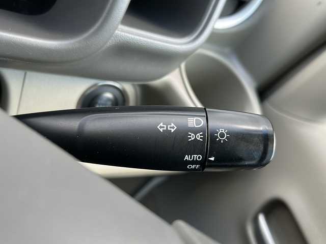 スズキ エブリィ ワゴン 岐阜県 2018(平30)年 0.7万km パールホワイト 登録時走行距離6364km/社外ＳＤナビ/フルセグＴＶ/バックカメラ/両側パワースライドドア/電動オートステップ/ターボ/ドライブレコーダー/純正フロアマット/純正アルミホイール/プッシュスタート/スマートキー/スペアキー/USB/Blue tooth/オートエアコン/ABS/横滑り防止装置/盗難防止装置/オートライト/キセノンヘッドライト/エアバッグ/衝突被害軽減システム