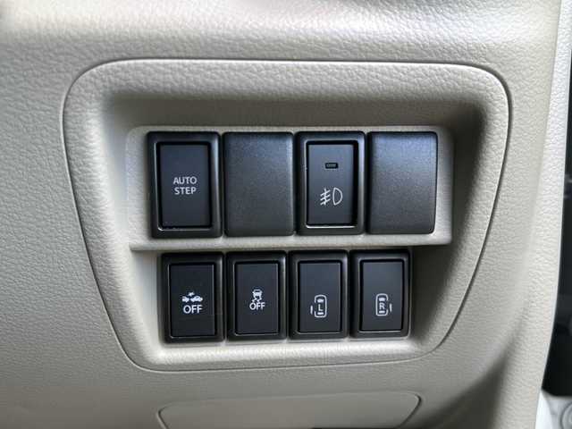 スズキ エブリィ ワゴン 岐阜県 2018(平30)年 0.7万km パールホワイト 登録時走行距離6364km/社外ＳＤナビ/フルセグＴＶ/バックカメラ/両側パワースライドドア/電動オートステップ/ターボ/ドライブレコーダー/純正フロアマット/純正アルミホイール/プッシュスタート/スマートキー/スペアキー/USB/Blue tooth/オートエアコン/ABS/横滑り防止装置/盗難防止装置/オートライト/キセノンヘッドライト/エアバッグ/衝突被害軽減システム