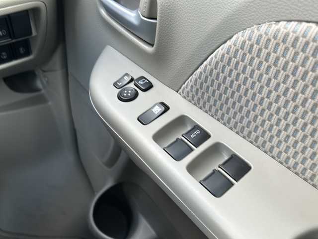 スズキ エブリィ ワゴン 岐阜県 2018(平30)年 0.7万km パールホワイト 登録時走行距離6364km/社外ＳＤナビ/フルセグＴＶ/バックカメラ/両側パワースライドドア/電動オートステップ/ターボ/ドライブレコーダー/純正フロアマット/純正アルミホイール/プッシュスタート/スマートキー/スペアキー/USB/Blue tooth/オートエアコン/ABS/横滑り防止装置/盗難防止装置/オートライト/キセノンヘッドライト/エアバッグ/衝突被害軽減システム